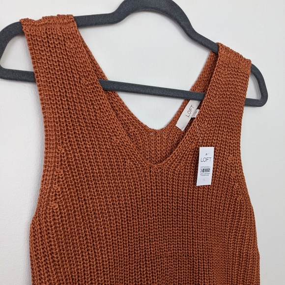 LOFT Double V Sweater Tank - Picture 4 of 7